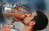 [MP3]德约科维奇在法网决赛中打破历史记录,获得第 19 个大满贯冠军